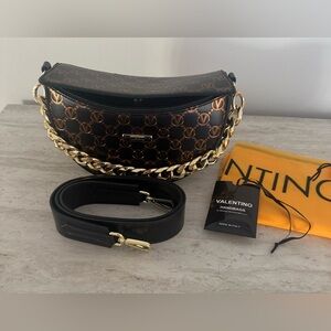 VALENTINO BY MARIO VALENTINO
Lunaire Leather Crescent Shoulder Bag